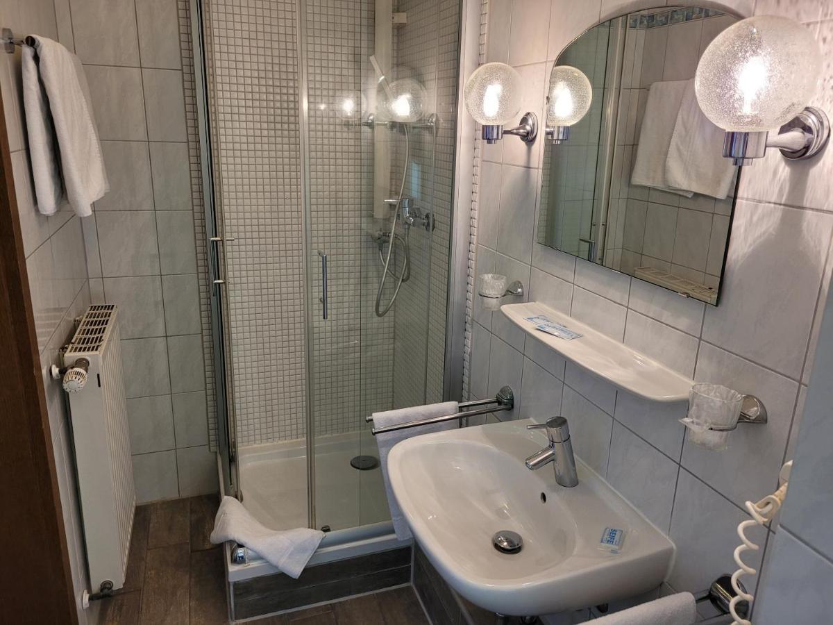 Ems-Hotel Emden Zewnętrze zdjęcie